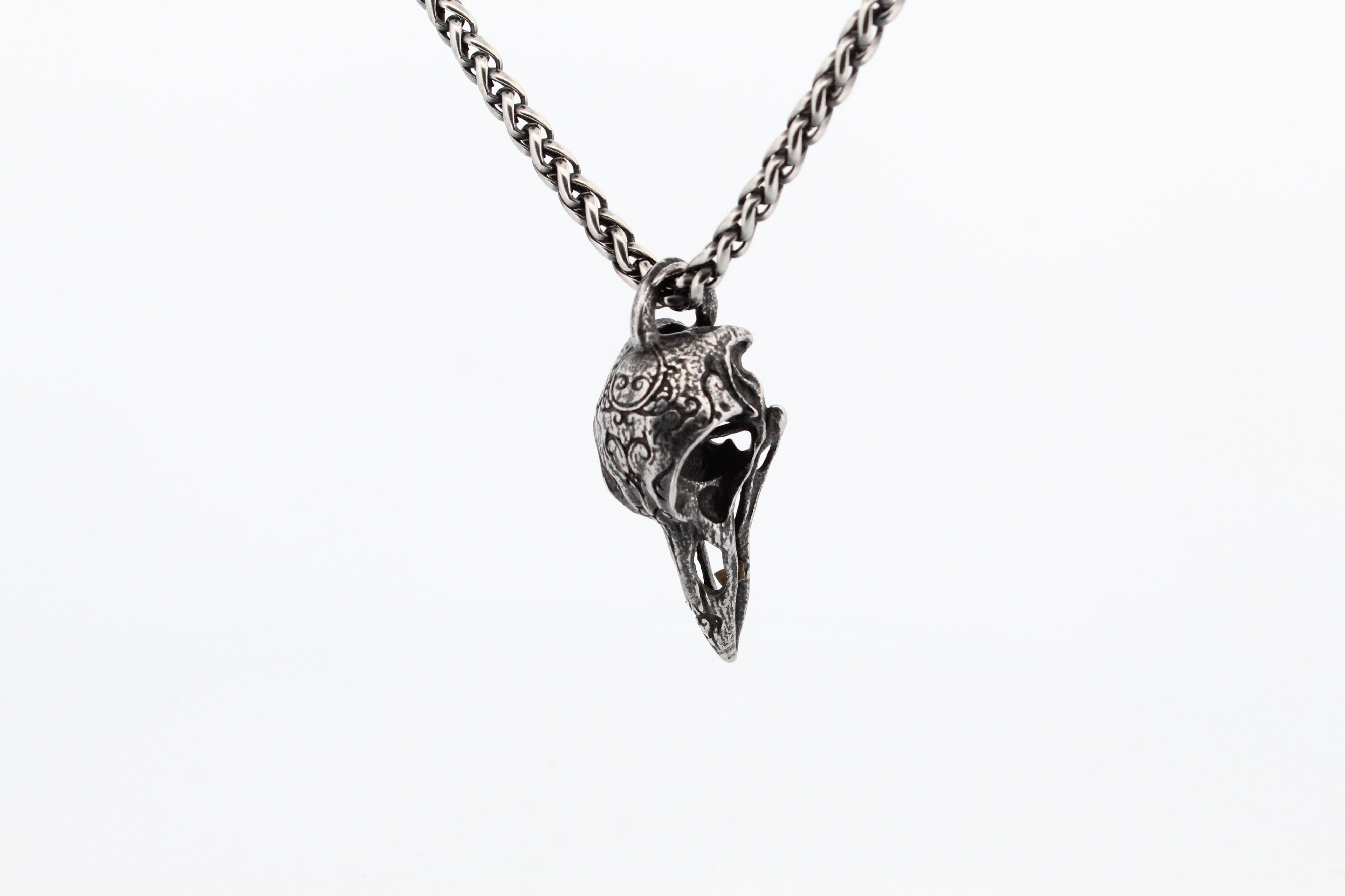 REBIRTH PENDANT & CHAIN