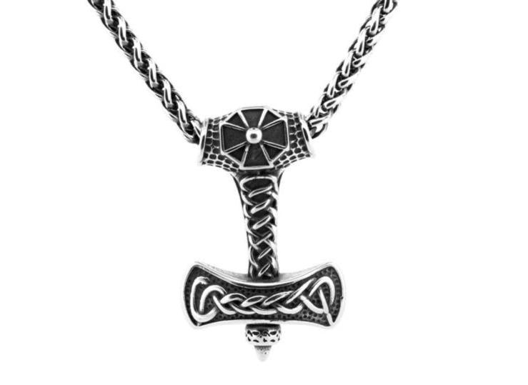 BATTLE AXE PENDANT & CHAIN