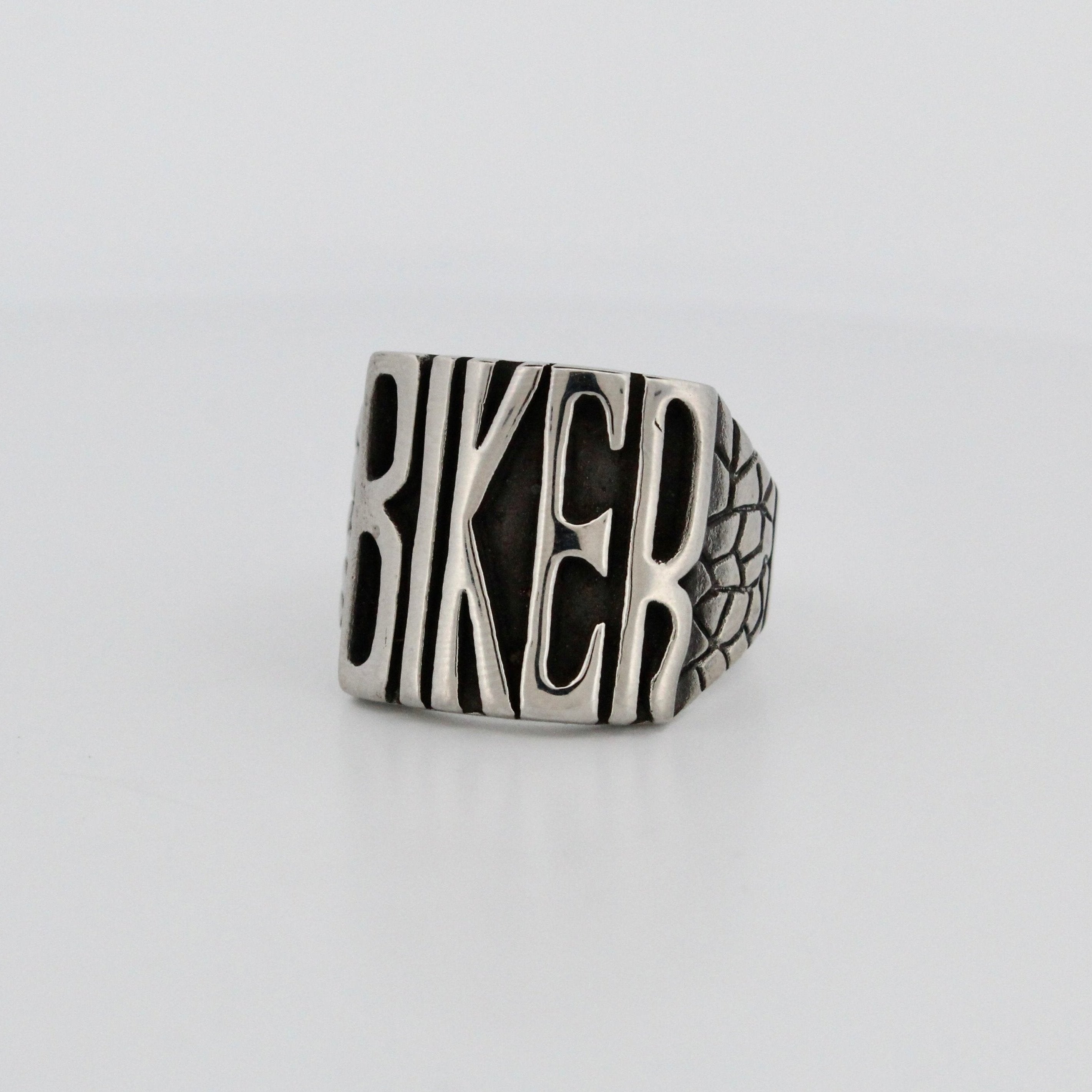 BIKER RING